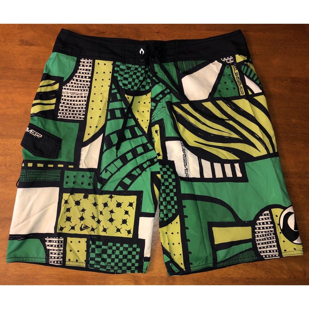 QUIKSILVER Board Shorts Size 36 Wild Hip-Hop All Over Print Poison Ivy SURF